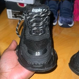 Toddler black balenciaga 7c